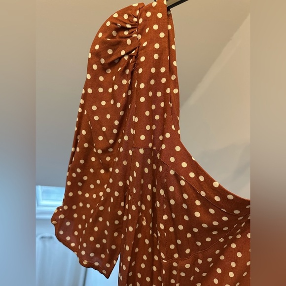 Tall cupped maxi dress with splits slits in spot polka dot - 2 color options - Picture 13 of 16